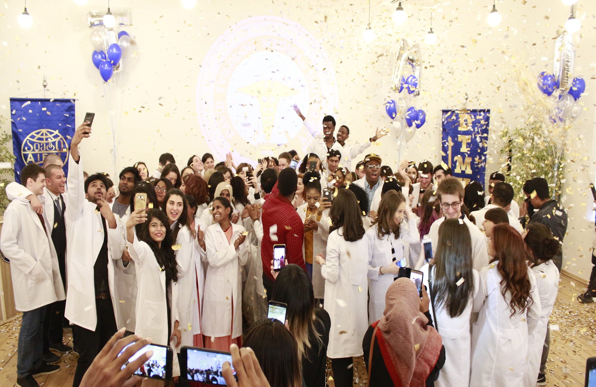 თეთრი ხალათების ცერემონიალი 2018