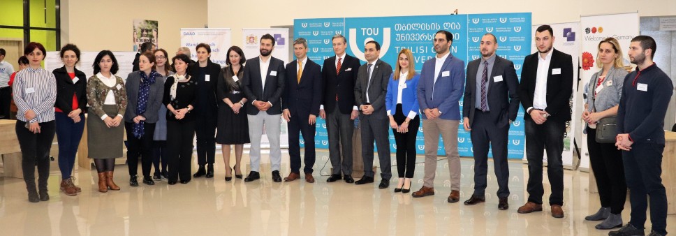 დტსუ-ს ასოც. პროფესორი თინათინ ზურაშვილის ვიზიტი გერმანიის ქ. კილის უნივერსიტეტში